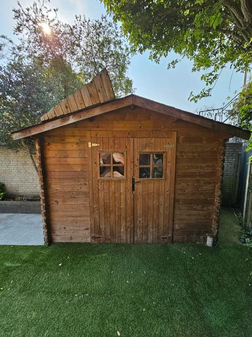 Garden Shed - Excellent Condition
