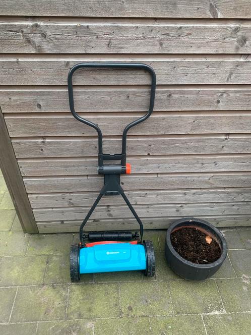 Gardena kooimesmaaier 330 handmatiger. Bijna nieuw