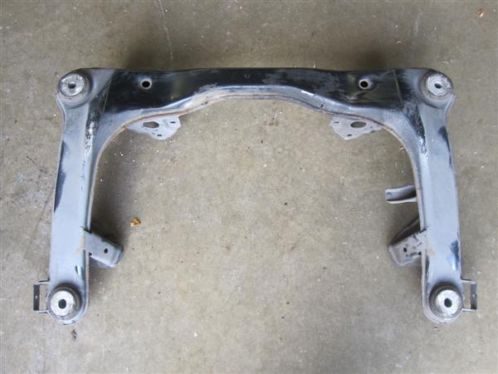 Gebruikt subframe voor bijna elke Land Rover.