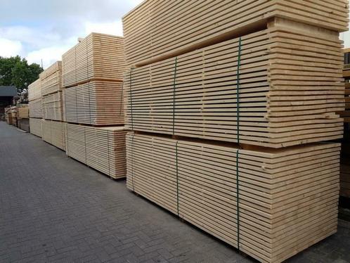 Gedroogd steigerhout planken van 20 cm breed in 3 en 5 meter