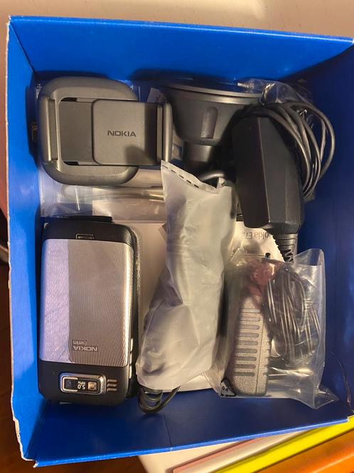 Gehele Nokia set (Nokia E72 Black Navi)