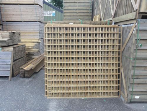 Geimpregneerd trellis-scherm 180x180 12,50 per stuk