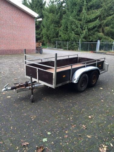 Geremde tandemasser met kenteken