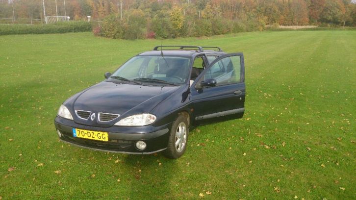 gereserveerd Renault Megane 1.6 16V Break RXE 2000 