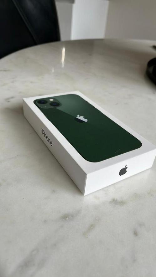 Gesealde iPhone 13, 128 GB