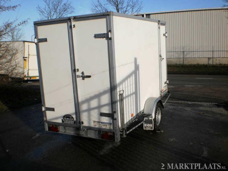 gesloten power trailer 750 kg LBH 300x150x180 met zijdeur