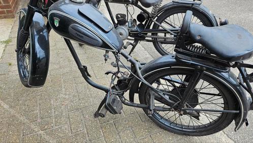 Gevraagd motorblok en zadel voor DKW Rt1252 1953