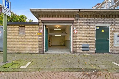 Geweldig mooie garage centraal punt in Den Haag met electra