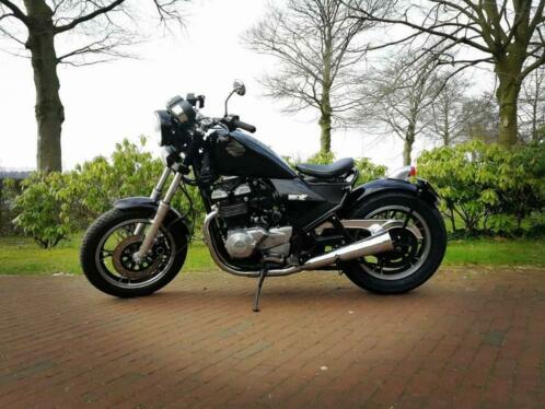 Gezocht 2 in 1 uitlaat links en rechts Suzuki GS550L