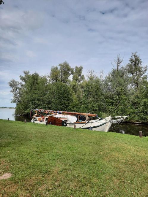 GEZOCHT .. MAST 14 METER .hout of staal .