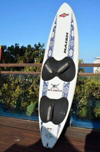 gezocht oud kiteboard directionalwaveboard