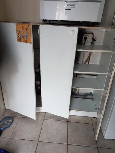 gezocht wie kan een nieuwe kast maken