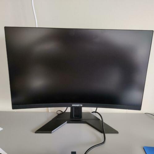 GIGABYTE G27QC A 27034 Curved Gaming Monitor