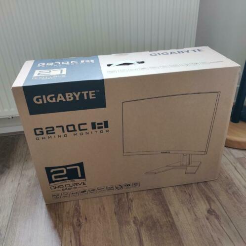 GIGABYTE G27QC A 27034 Curved Gaming Monitor