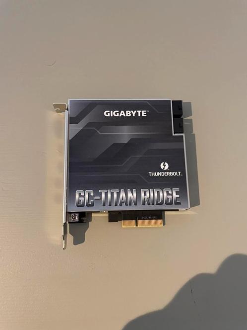 Gigabyte GC-TITAN RIDGE (Nieuw)