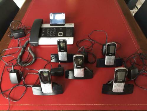 Gigaset dx800a all in one  5 handsets