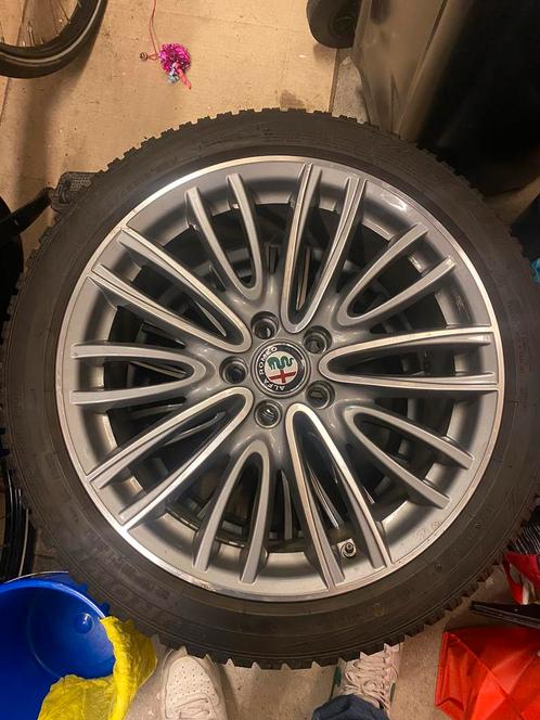 Giulia velgen 18inch winterset Falken Eurowinter