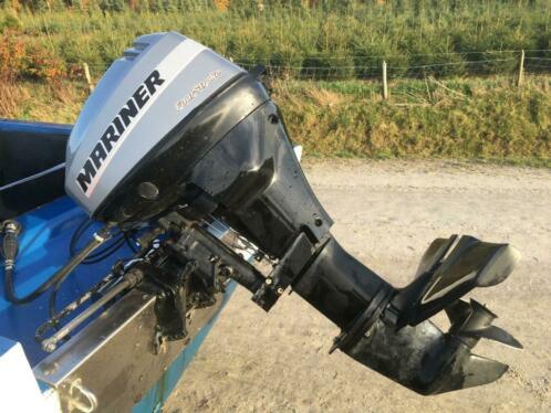 Glastron console 15 pk 4 takt trailer  Eerste die 3200 bied