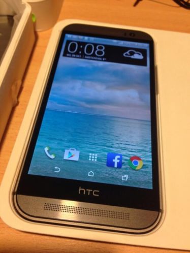 Gloednieuwe HTC One M8 16GB Simlockvrij
