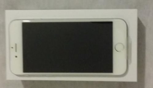 Gloednieuwe iPhone 6 Zilver 64GB
