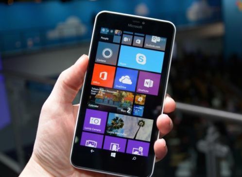 Gloednieuwe Lumia 640 XL (4G, zwart)