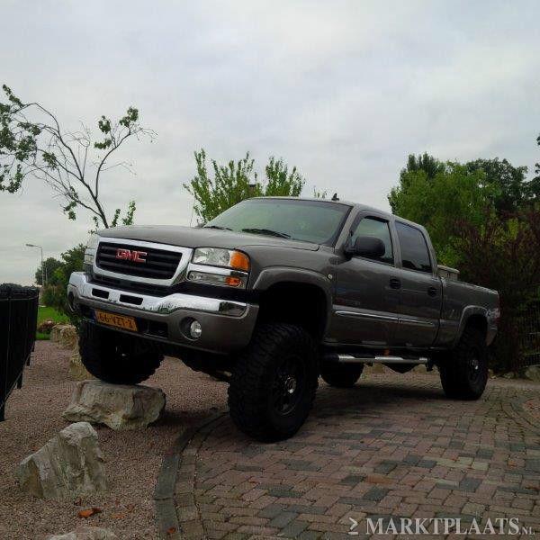 GMC Sierra K2500 HD Duramax Diesel 4x4 Big GM