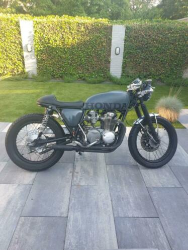 Goed onderhouden Honda CB550 caferacer te koop