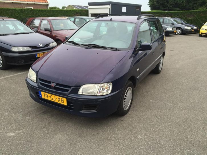 Goede Mitsubishi Space-Star 1.8 Family 2000 Blauw