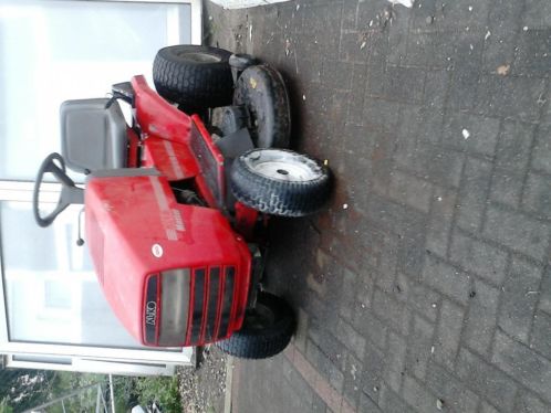 goede staat maaier benzine 16pk V-twinn BampS blok