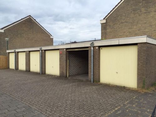 Goedkope garagebox  opslagruimte te huur in Veenendaal