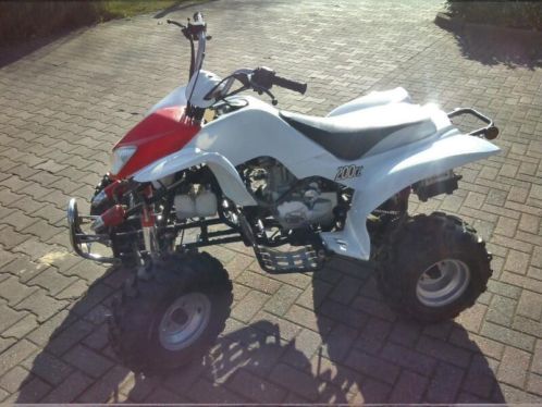 Goedlopende quad 200 cc