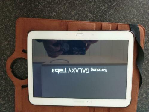 Goedwerkende Samsung galaxy tab 3, beschermhoes en oplader