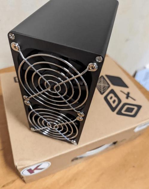 Goldshell KD Box Pro  voeding (Kadena miner)