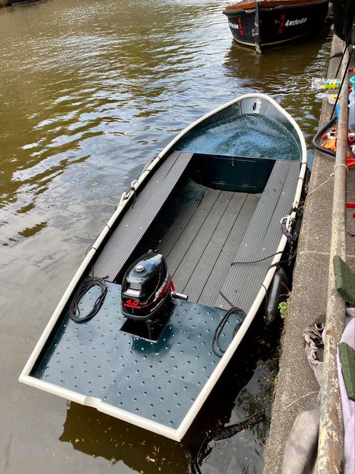 Grachtenboot stalen vlet incl. Mercury motor