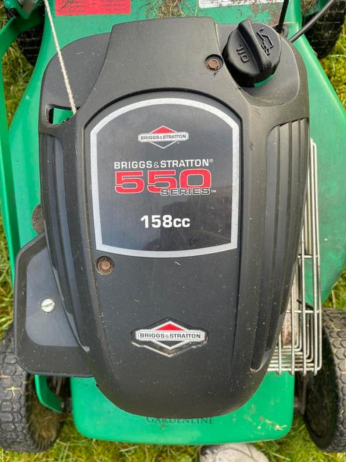 Grasmaaier met Briggs and Stratton 550 Series motor