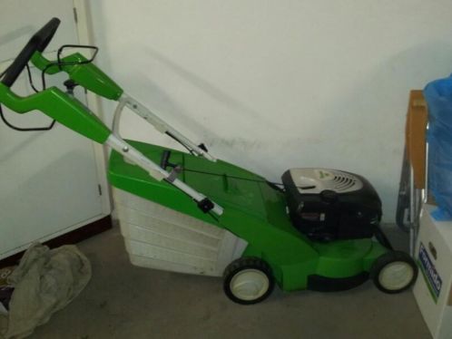 Grasmaaier Viking benzine