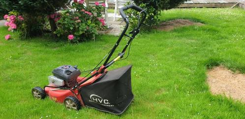 Grasmaaier Wielaandrijving Benzine  opvang te koop