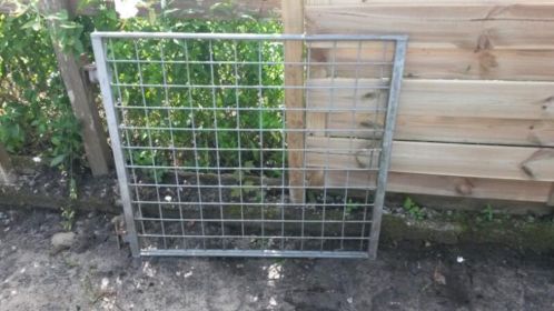 Gratis af te halen tuinhekje 