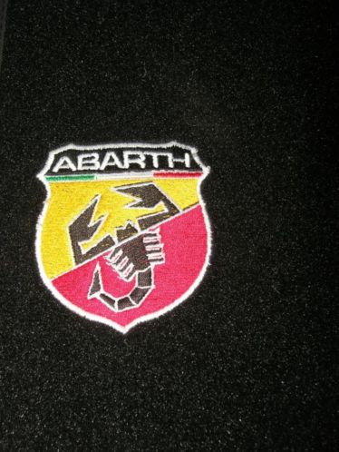 Gratis Fiat 500 Abarth 143 bij shopbestelling v.a 125 euro