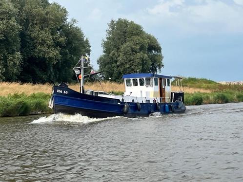 Groot motorschip met veel mogelijkheden