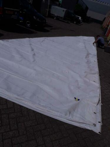 grootzeil 13,27 x 4,63, fully battened
