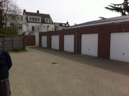 Grote garage (ca. 30m2) te huur in Breda (Ginneken)