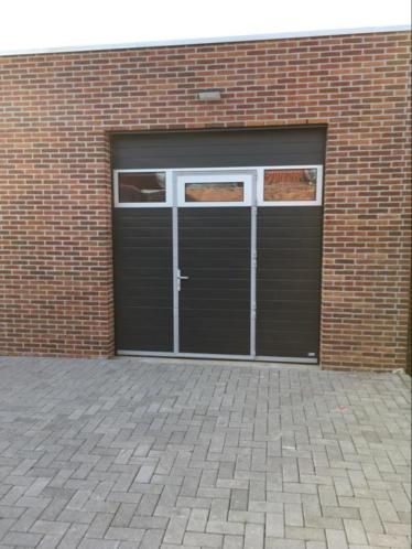 Grote garage te huur