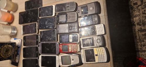 Grote partij mobiele telefoons verzamelen voor liefhebbers