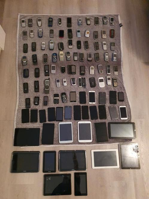 Grote partij telefoons en tablets Apple samsung nokia sony