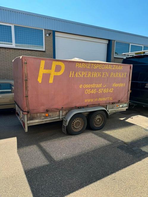 Grote Tandemasser 2700kg met huif