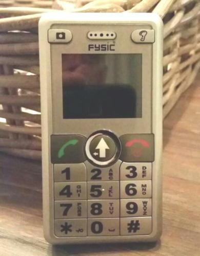 Grote toetsen gsm mobiele telefoon 