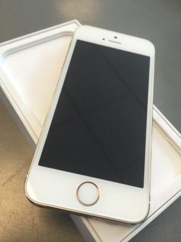 GSM Huys  Apple iPhone 5S 64GB Simlockvrij Gebruikt 