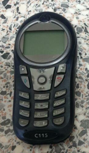 GSM Motorola en een Samsung GT-E1080i