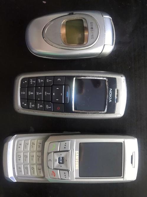 GSM telefoons 2x Samsung en 1x Nokia